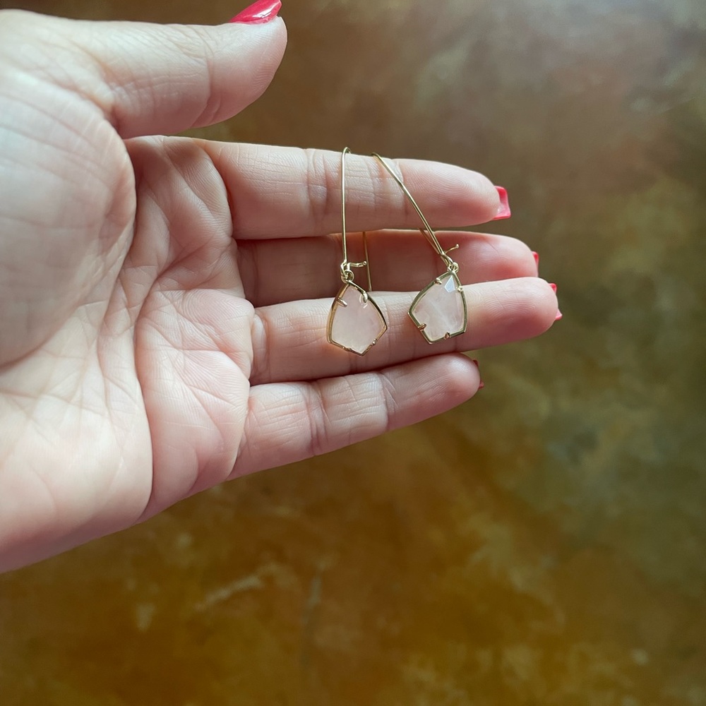 Kendra Scott Necklace & Earring Set!  Gold w/Pink Gemstones. 🩷